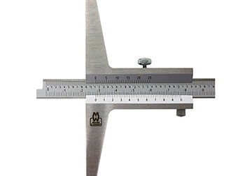 150mm Thước đo sâu Moore and Wright MW170-15