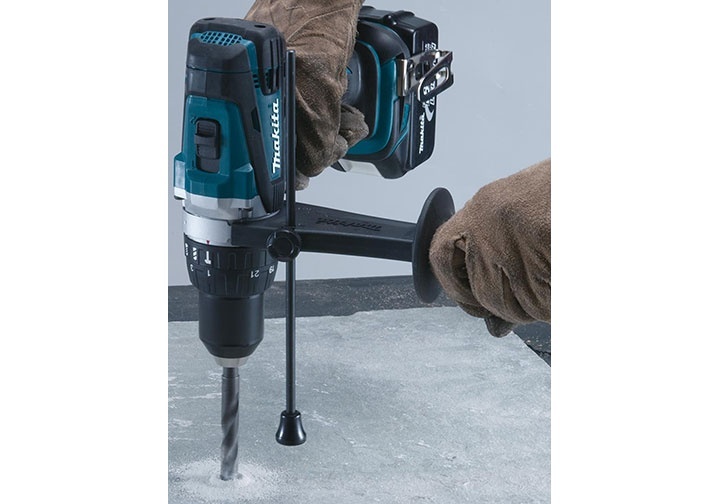 18V Máy khoan búa vặn vít dùng pin Makita DHP485SFE