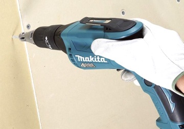 570W Máy vặn vít Makita FS4000