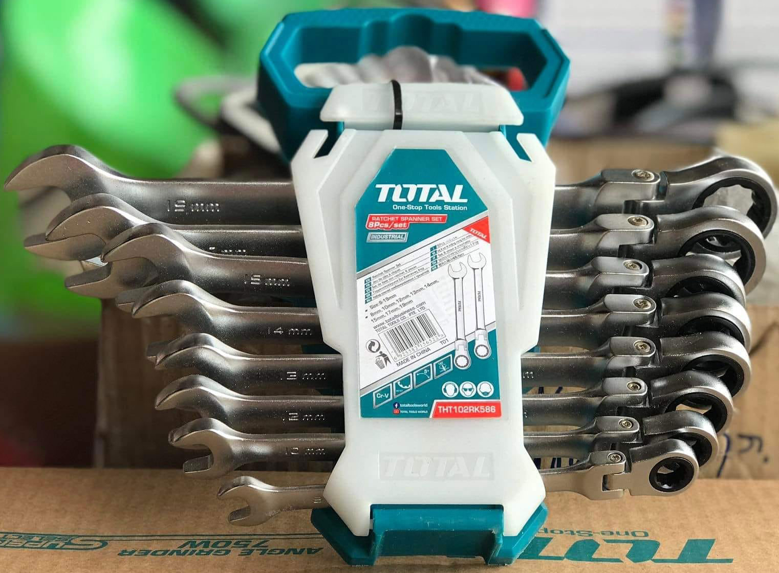 total-THT102RK586