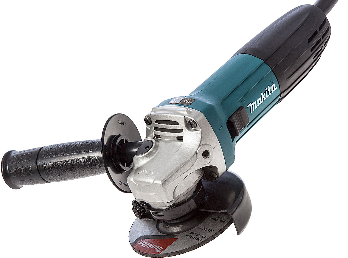 Makita-GA4030